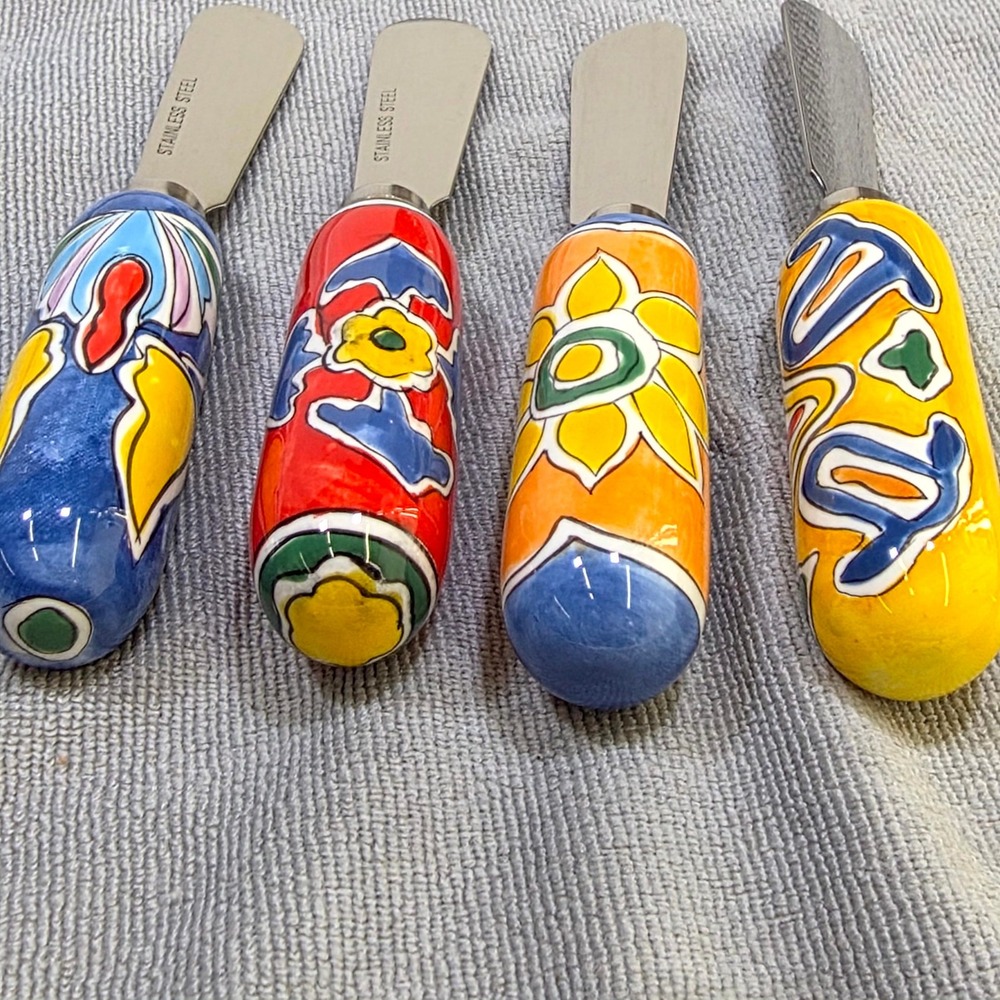 Bella Casa by Ganz Cheese Spreader Set 5in Multicolor Ceramic Hand-Painted - Picture 5 of 9